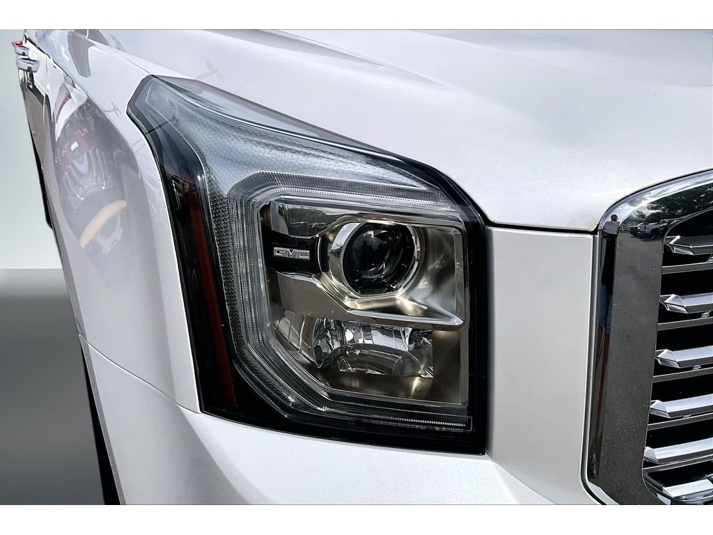 Used 2018 GMC Yukon XL Denali w/ Denali Ultimate Package AWD/4WD image 33