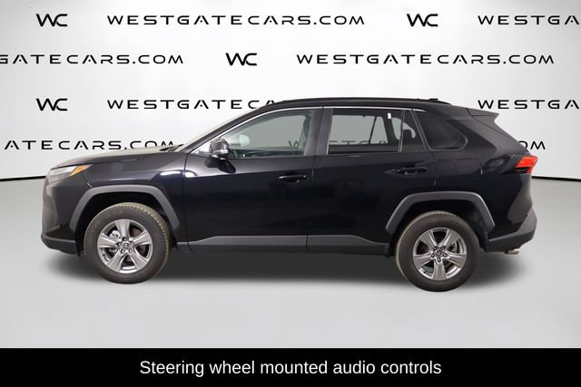 Used 2025 Toyota RAV4 XLE FWD image 5