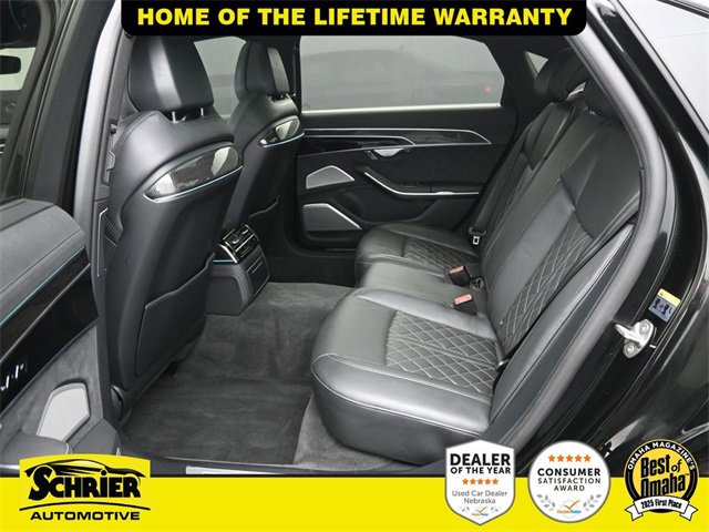 Used 2024 Audi S8 image 36