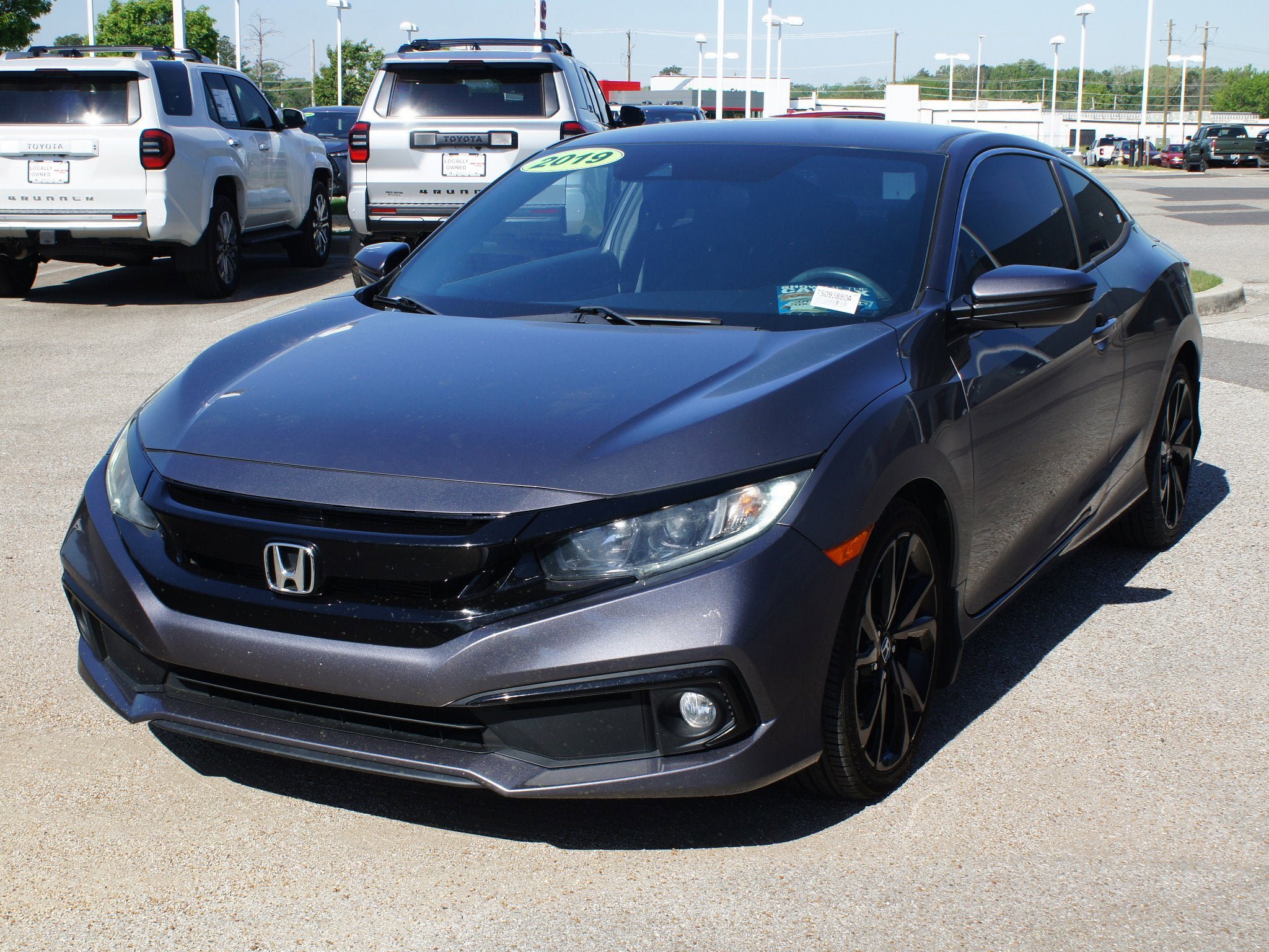 Used 2019 Honda Civic Sport image 2