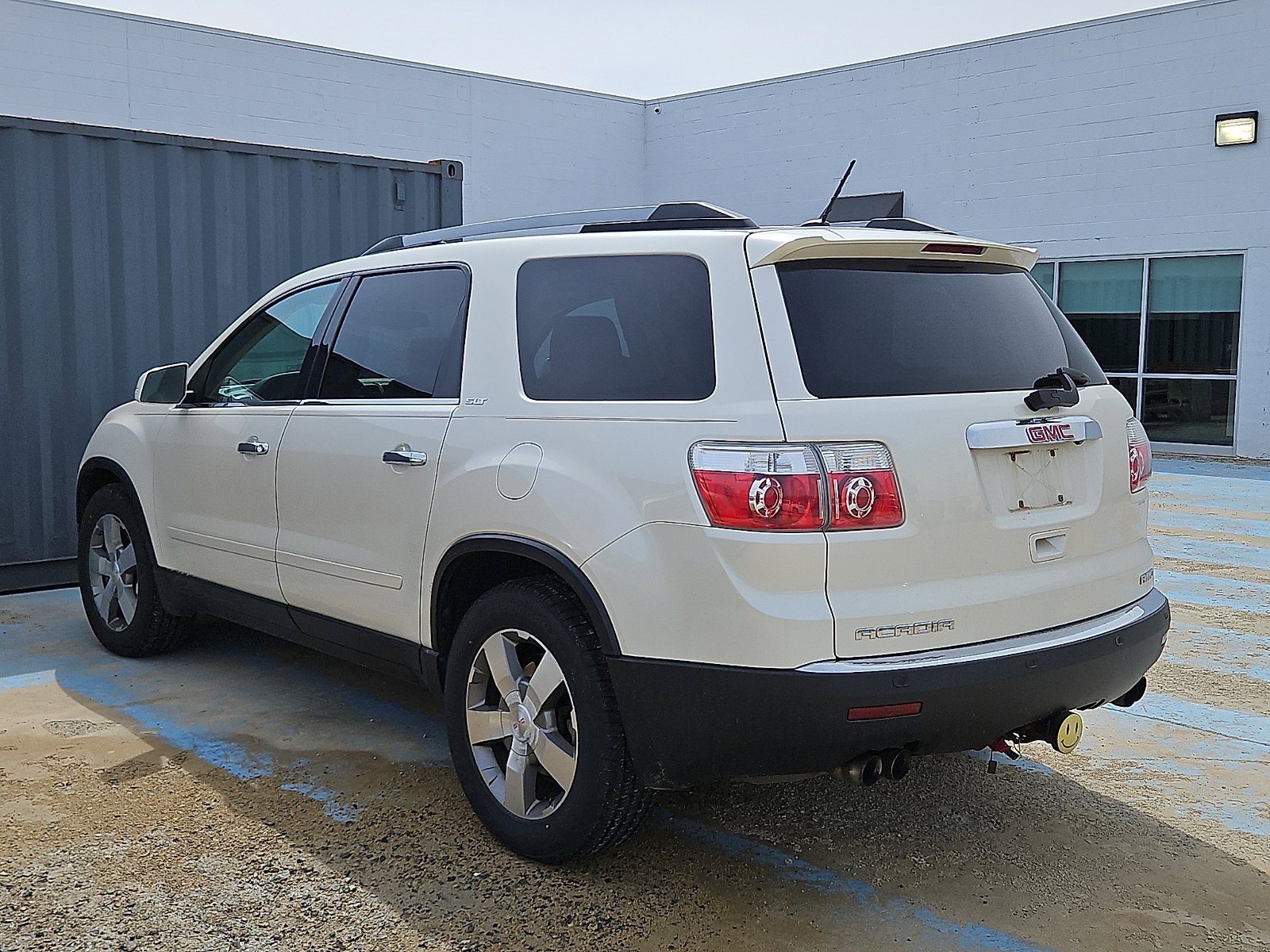 Used 2011 GMC Acadia SLT image 6