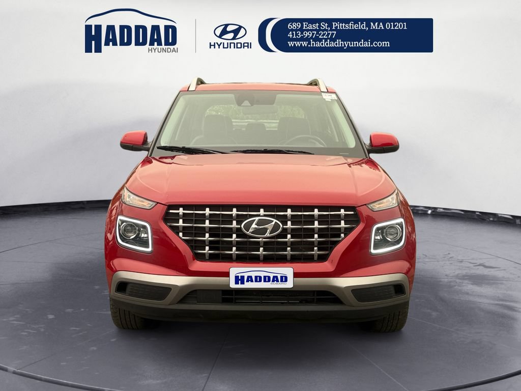 Certified 2022 Hyundai Venue Limited FWD image 8