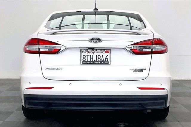 Used 2020 Ford Fusion Energi Titanium image 3