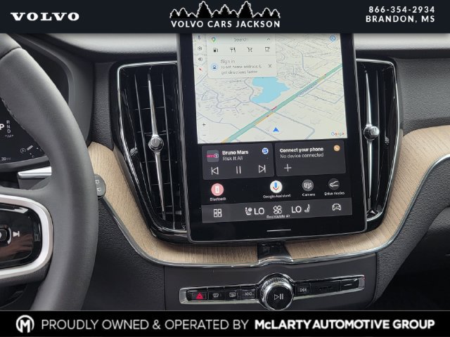 New 2026 Volvo XC60 B5 Plus w/ Protection Package Premier AWD/4WD image 6