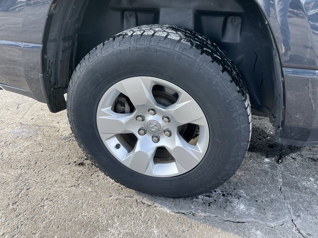 Used 2019 RAM 1500 Big Horn image 3