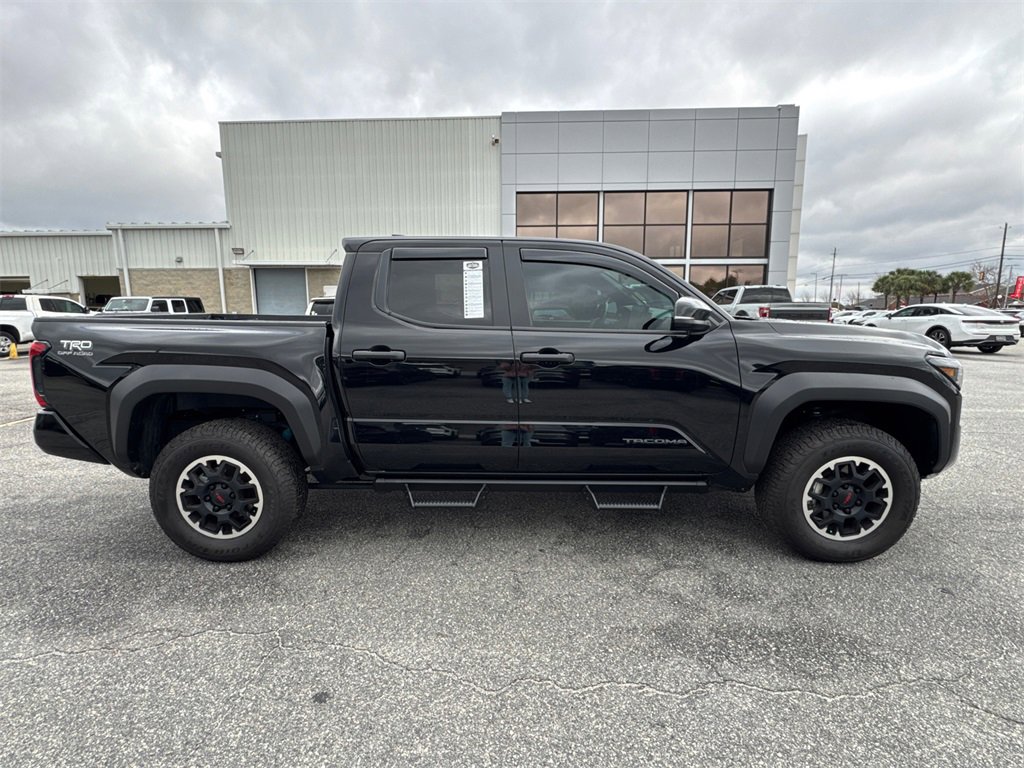 Used 2024 Toyota Tacoma TRD Off-Road image 2