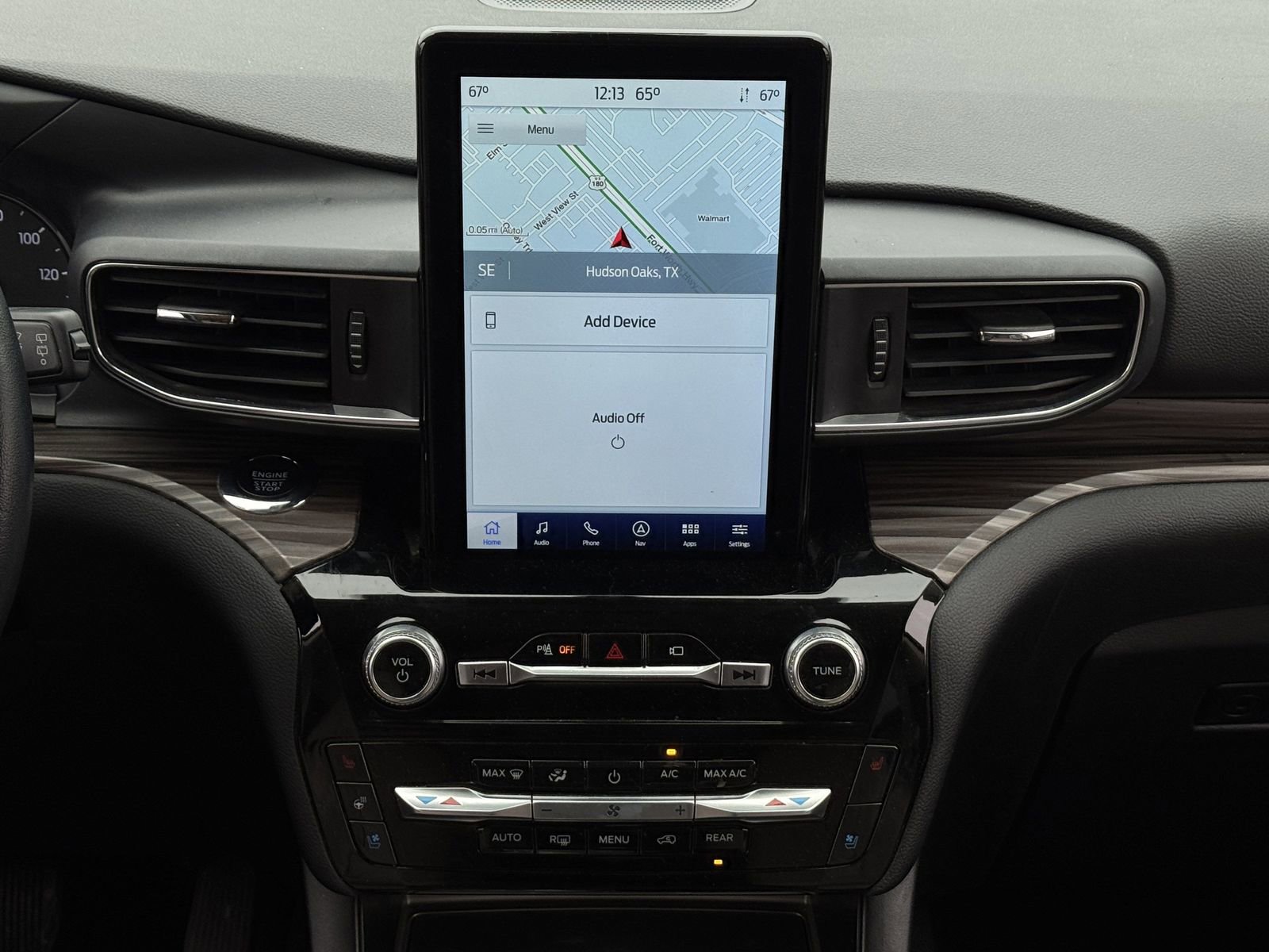 Used 2022 Ford Explorer Limited w/ Limited Technology Package RWD image 18