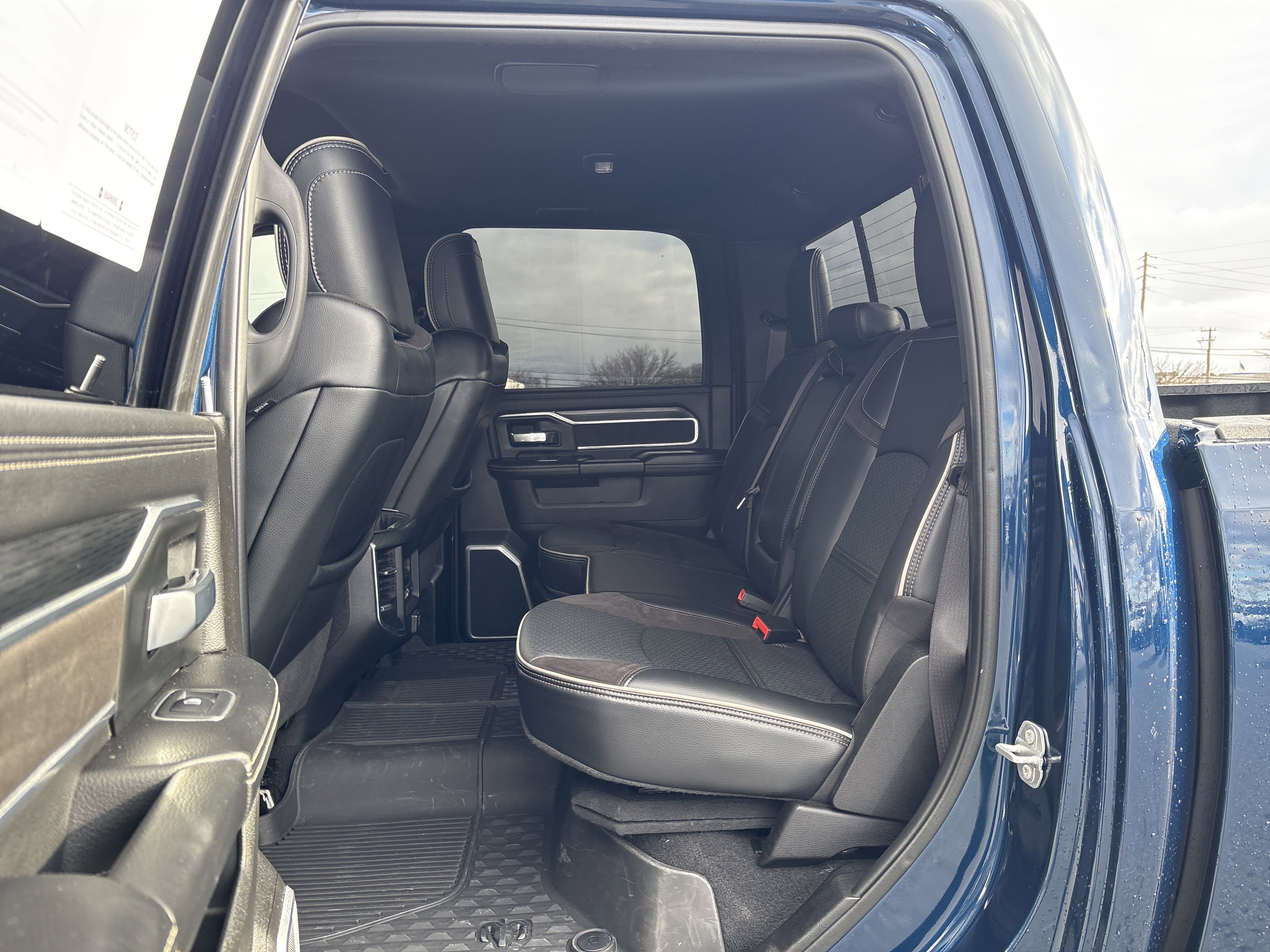 Used 2024 RAM 3500 Laramie w/ Night Edition image 13