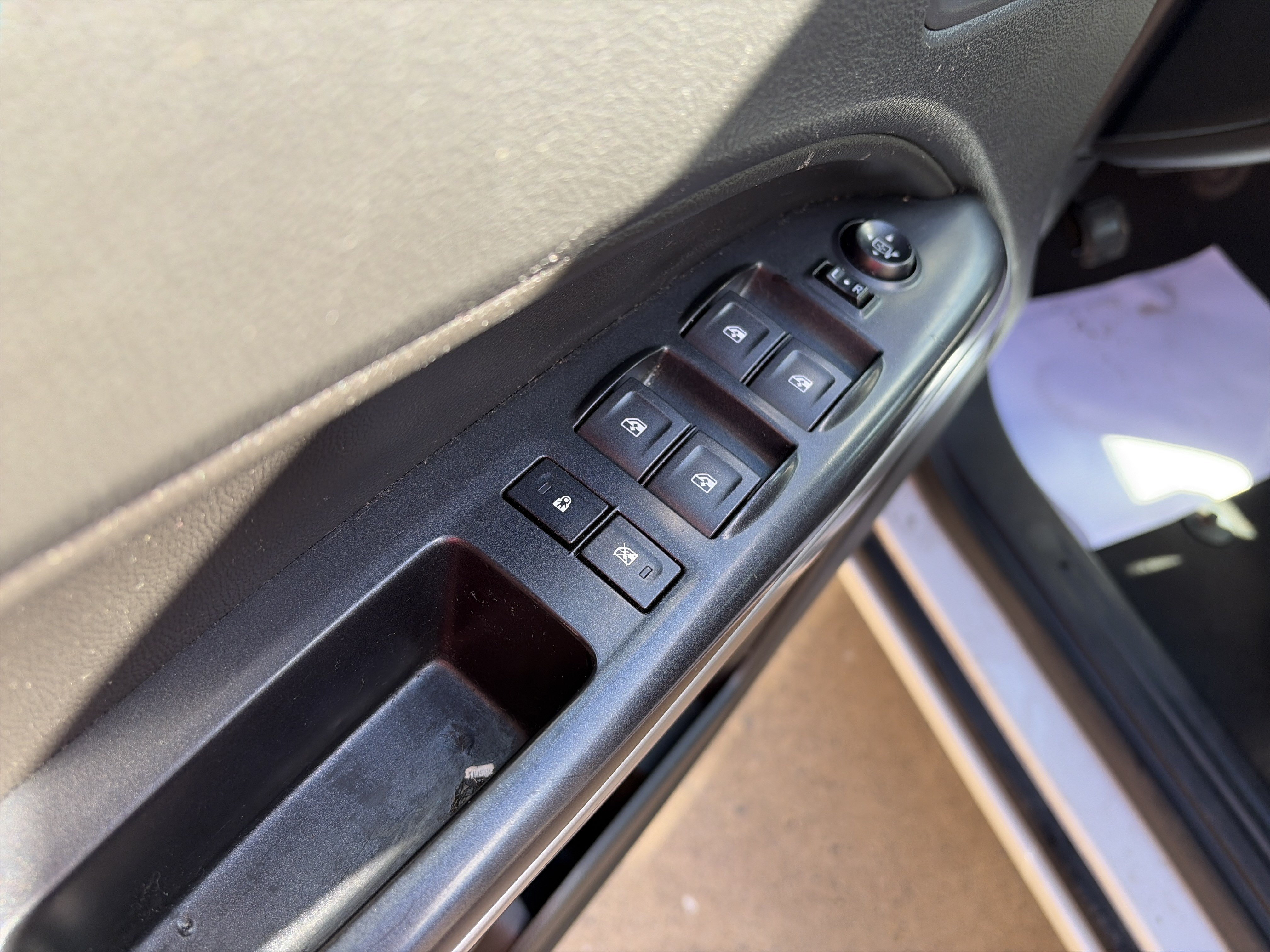 Used 2021 Chevrolet Colorado LT AWD/4WD image 16