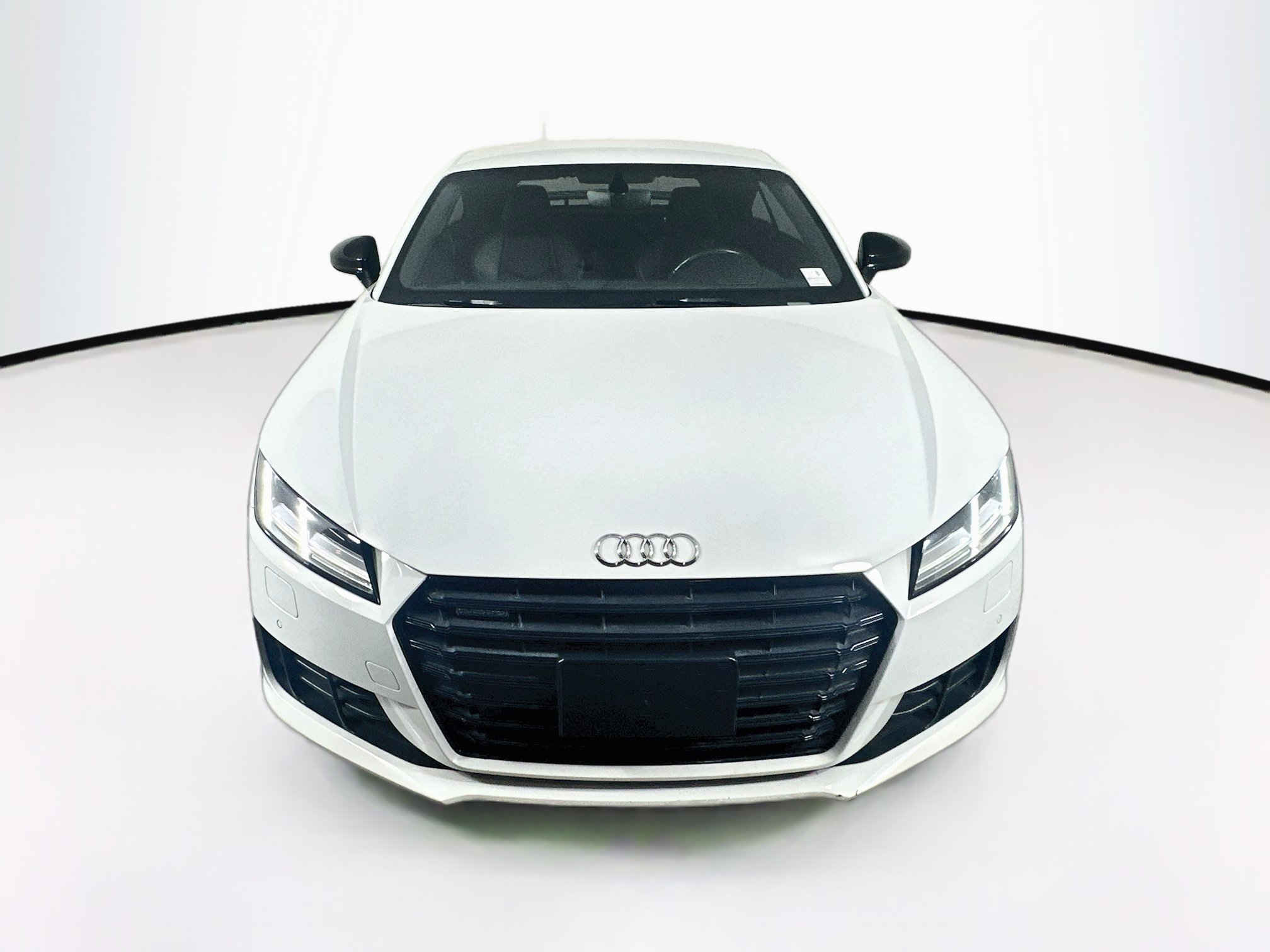 Used 2018 Audi TT 2.0T w/ Technology Package AWD/4WD image 2