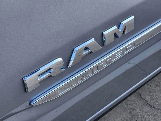 Used 2019 RAM 1500 Limited image 10