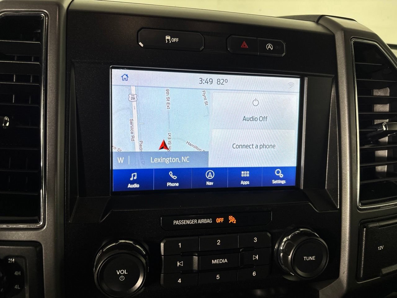 Used 2020 Ford F150 XLT w/ Equipment Group 302A Luxury AWD/4WD image 20
