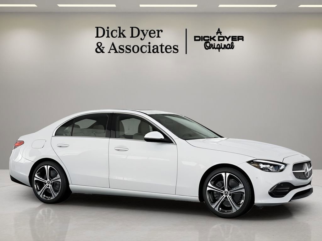 Used 2025 Mercedes-Benz C 300 Sedan image 2