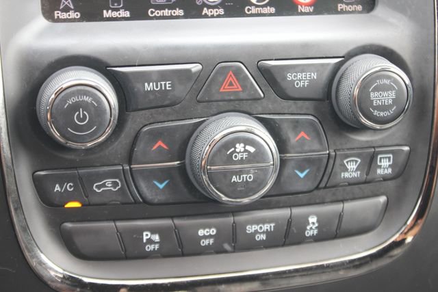 Used 2020 Dodge Durango R/T w/ Blacktop Package AWD/4WD image 9