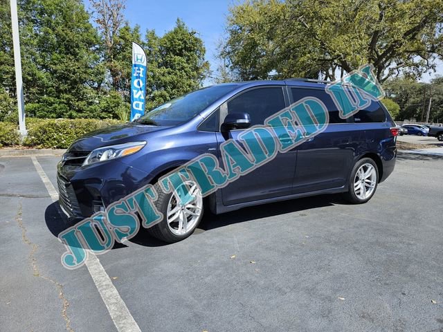 Used 2018 Toyota Sienna Limited Premium