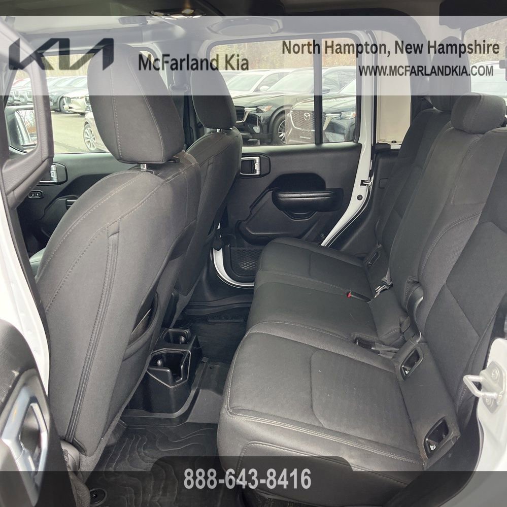 Used 2021 Jeep Gladiator Willys image 46