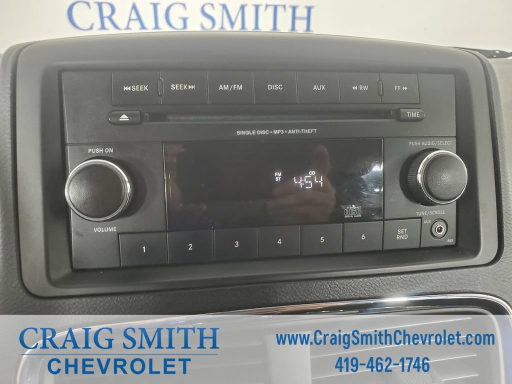 Used 2016 Dodge Grand Caravan American Value Package FWD image 20