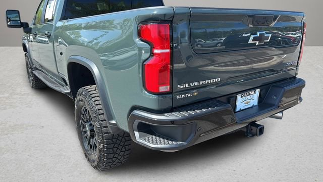 Used 2026 Chevrolet Silverado 2500 ZR2 AWD/4WD image 13