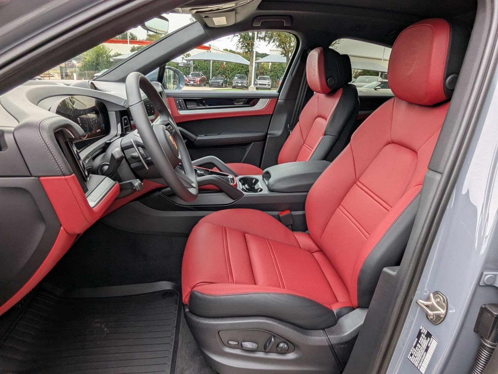 New 2026 Porsche Cayenne Coupe image 5