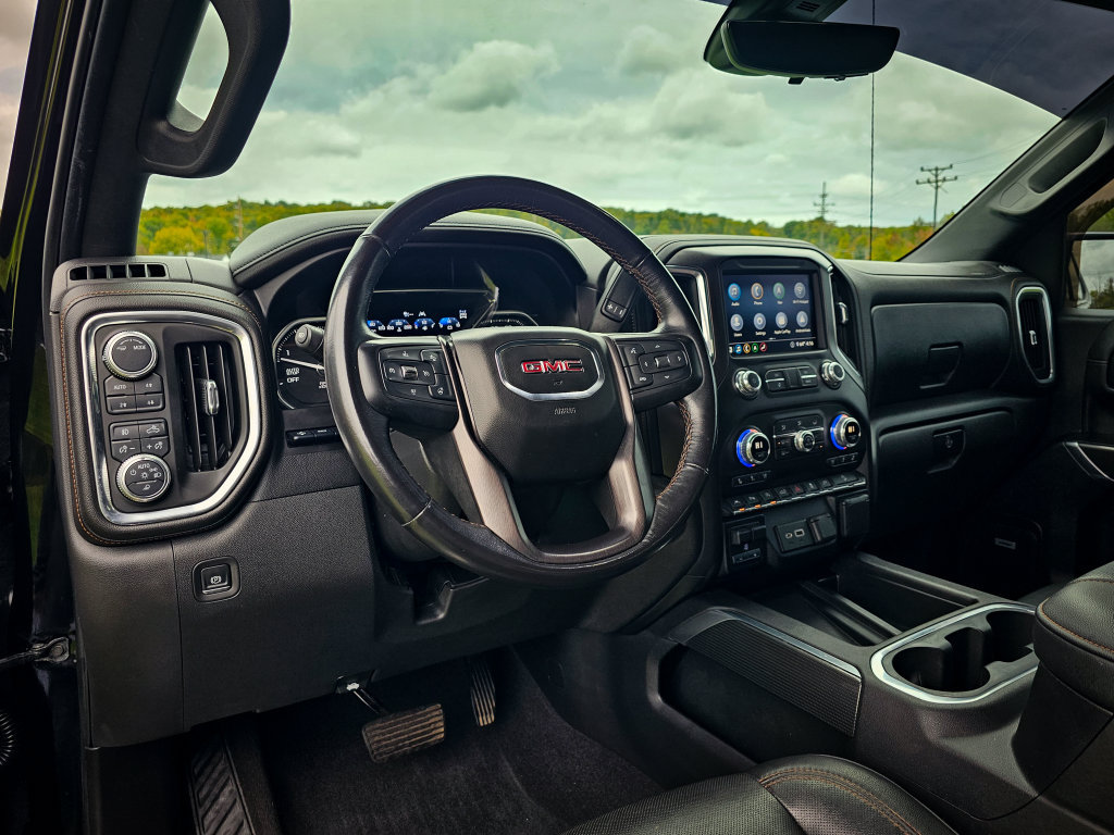 Used 2020 GMC Sierra 1500 AT4 w/ AT4 Premium Package AWD/4WD image 17