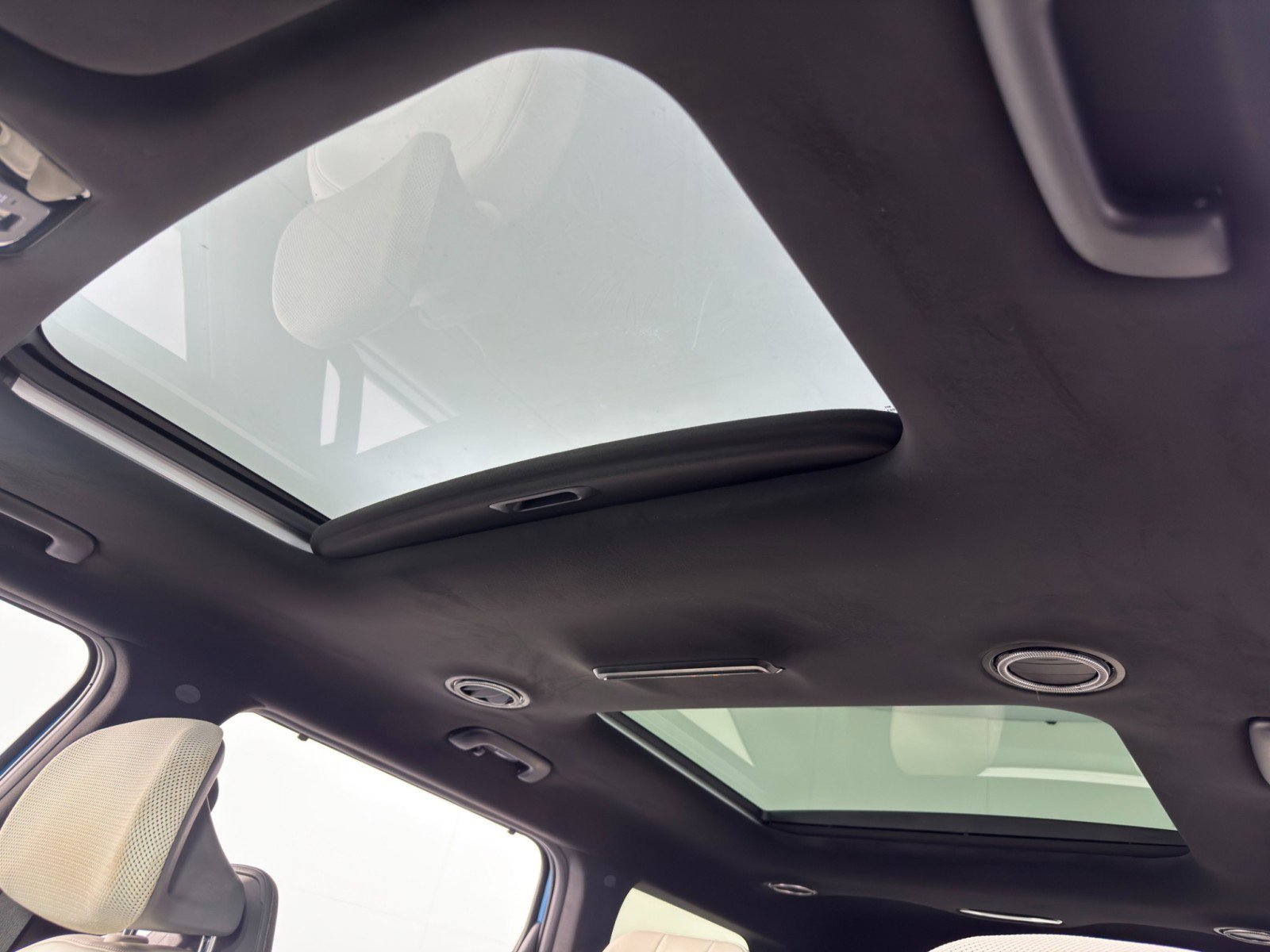 Used 2025 Kia EV9 GT-Line image 12