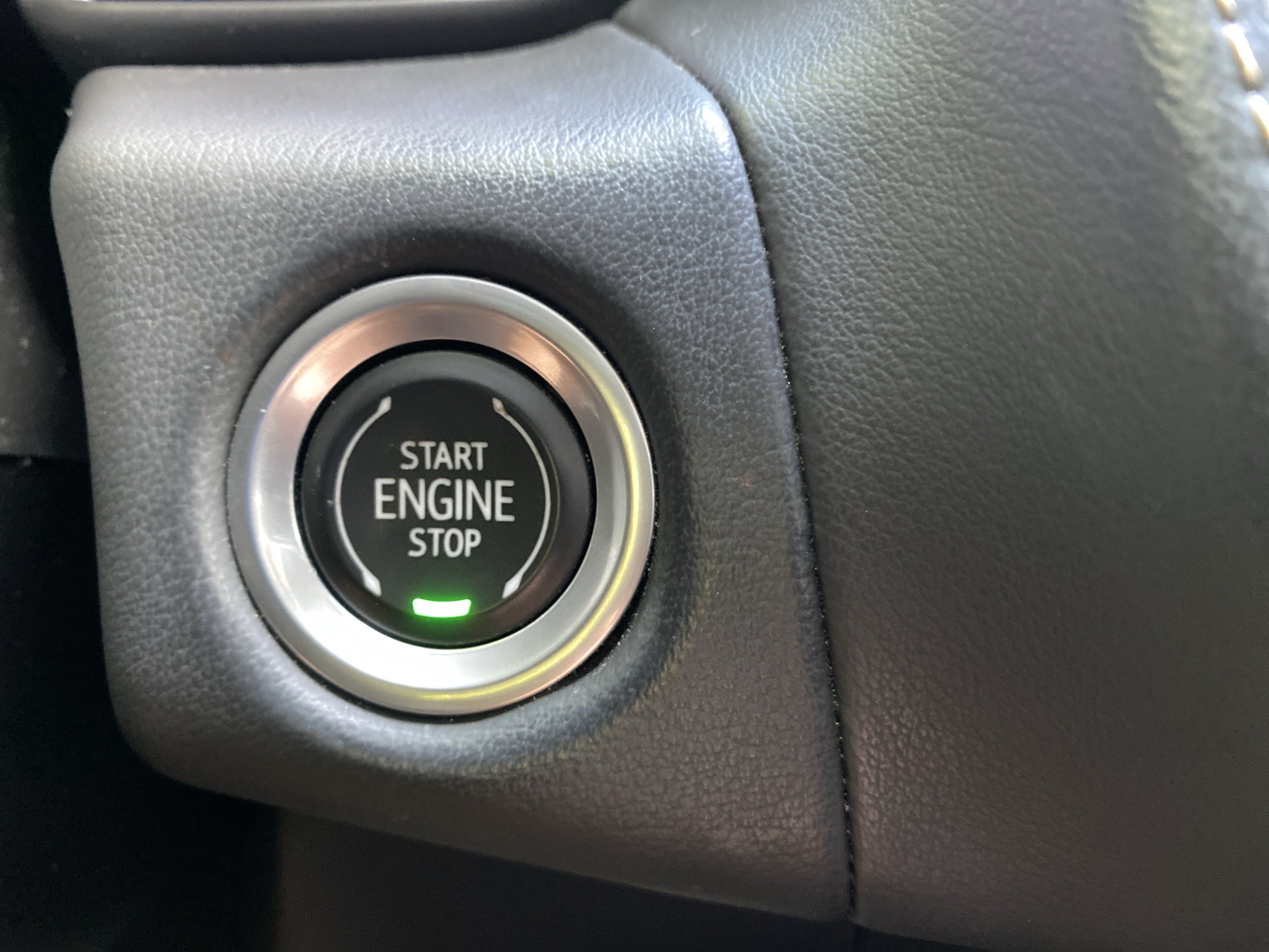 Used 2023 Chevrolet Tahoe Premier AWD/4WD image 27