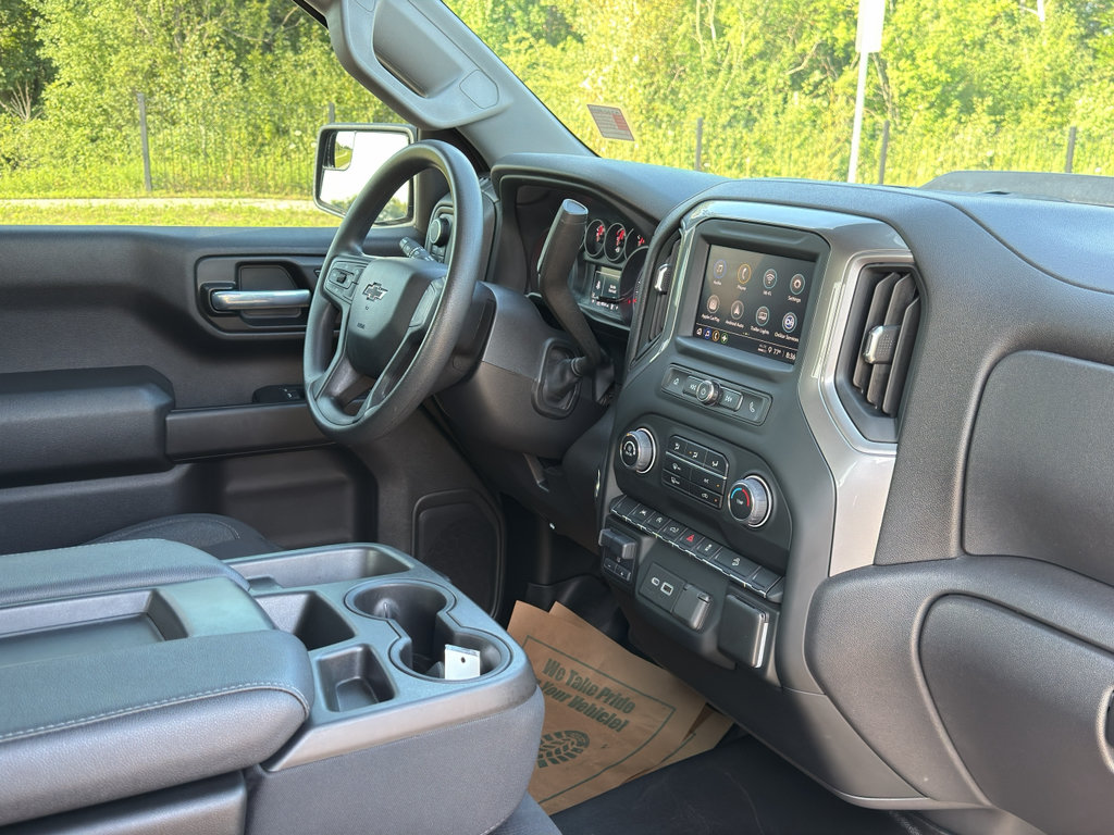 Used 2023 Chevrolet Silverado 1500 Custom Trail Boss AWD/4WD image 25