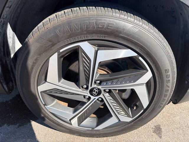 Used 2023 Hyundai Tucson Limited AWD/4WD image 4