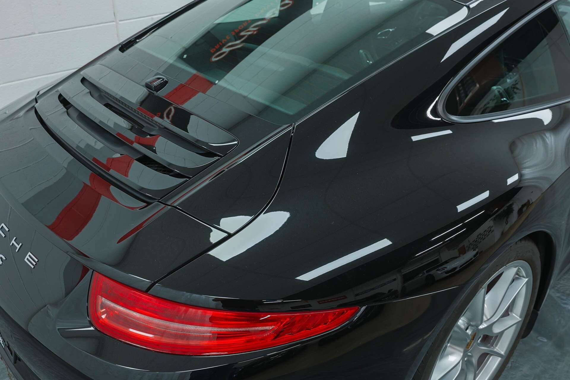 Used 2015 Porsche 911 Carrera S RWD image 27