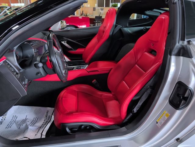 Used 2019 Chevrolet Corvette Stingray Coupe w/ 2LT Preferred Equipment Group RWD image 11