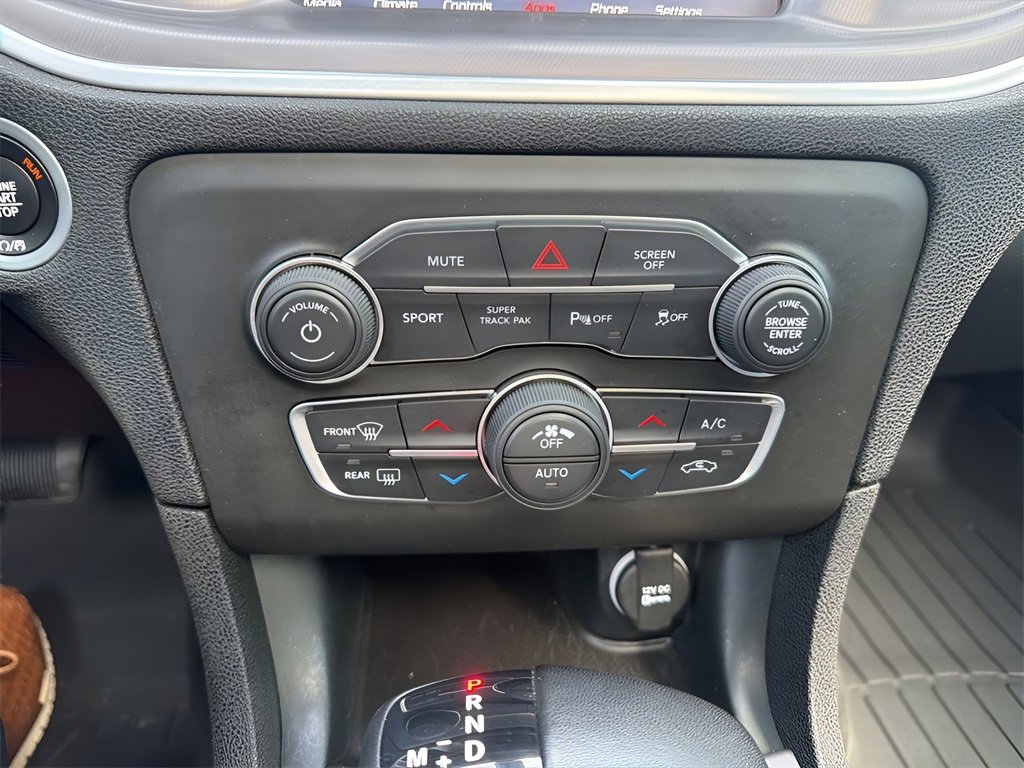 Used 2022 Dodge Charger SXT w/ Cold Weather Package image 20