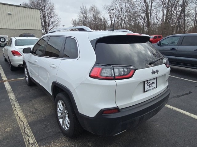 Used 2019 Jeep Cherokee Latitude w/ Cold Weather Group image 5