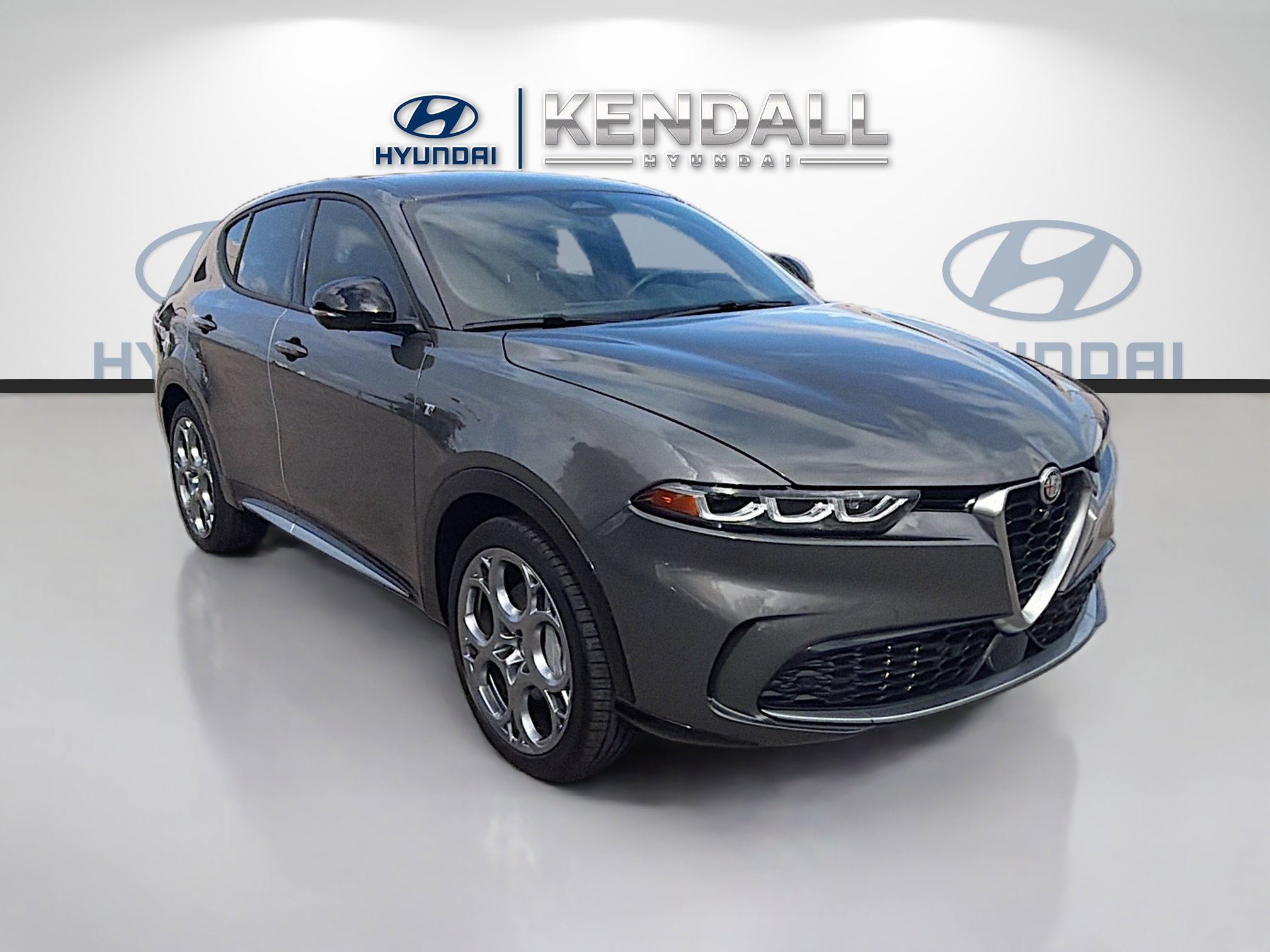 Used 2024 Alfa Romeo Tonale Ti
