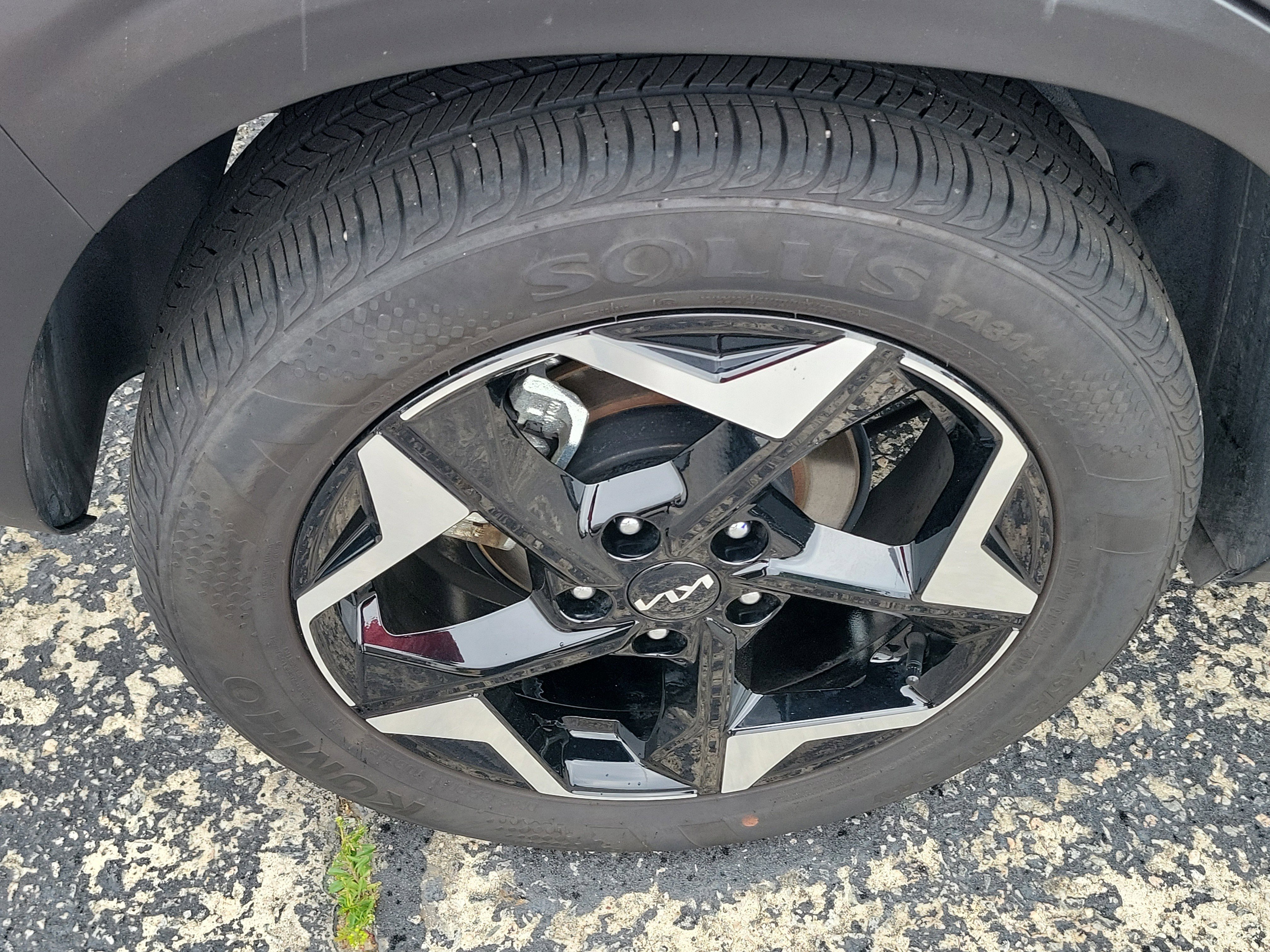 Used 2025 Kia Seltos S FWD image 7