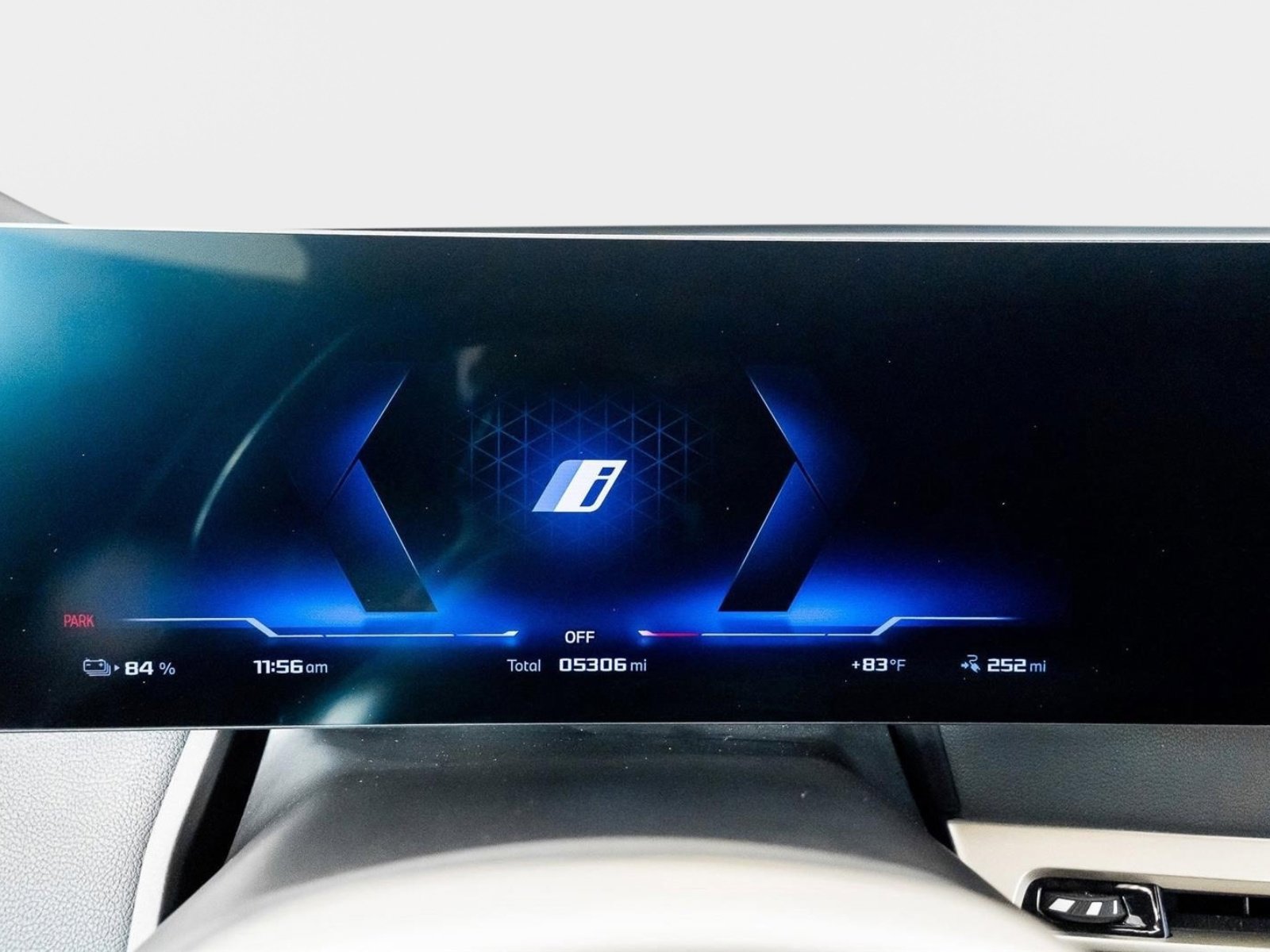 Used 2024 BMW iX M60 image 46