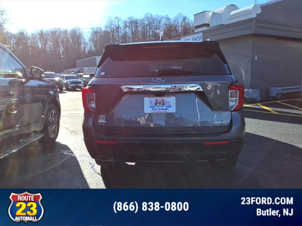 Certified 2022 Ford Explorer XLT image 6