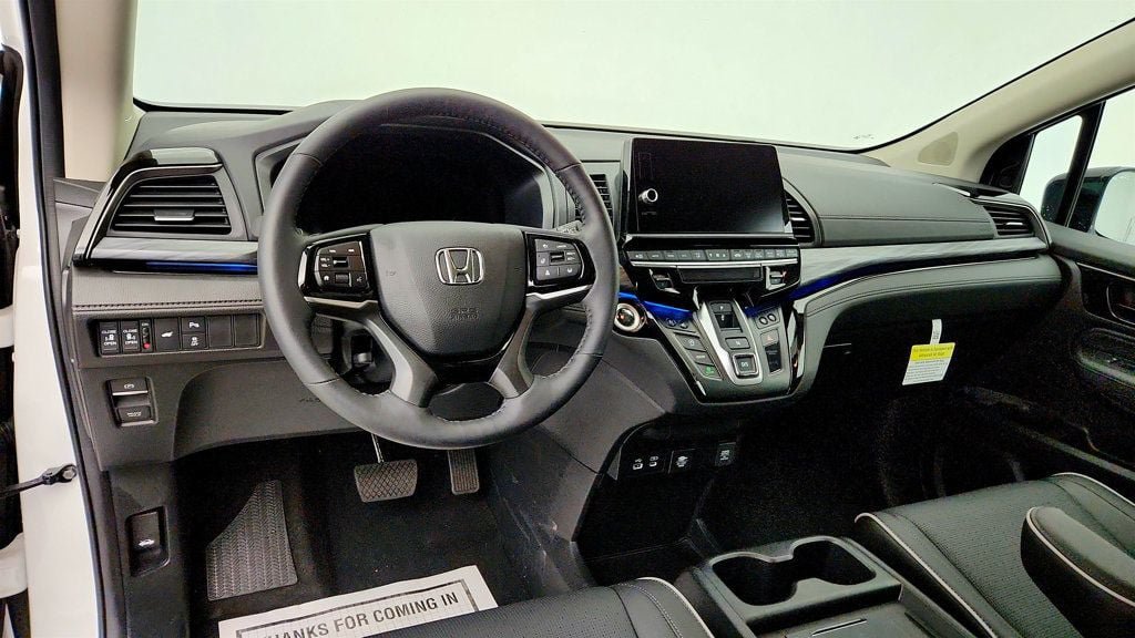 Used 2026 Honda Odyssey Elite image 13
