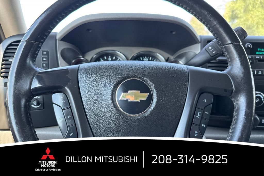 Used 2014 Chevrolet Silverado 2500 W/T AWD/4WD image 21