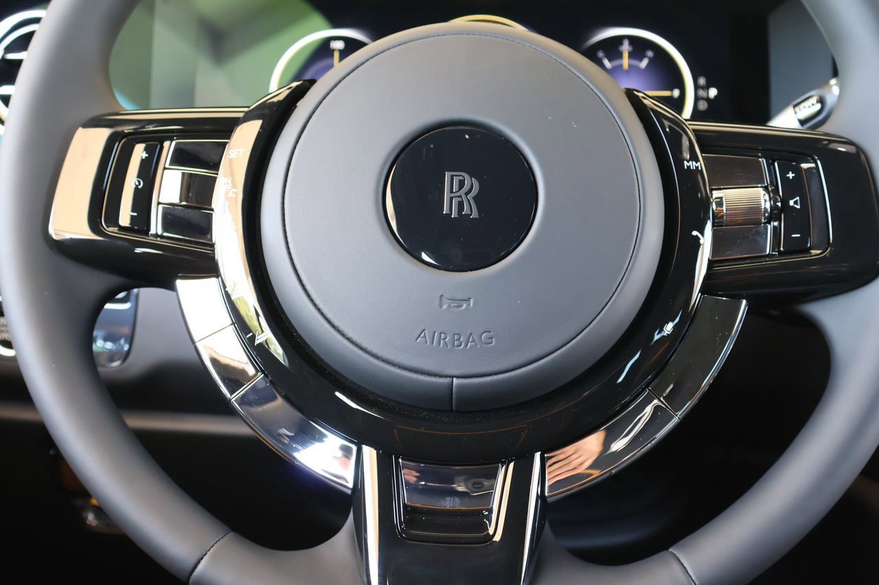 New 2026 Rolls-Royce Cullinan image 21