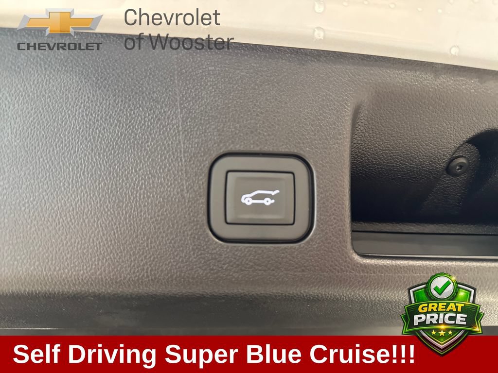 New 2025 Chevrolet Equinox EV RS w/ Active Safety Package 3 AWD/4WD image 45