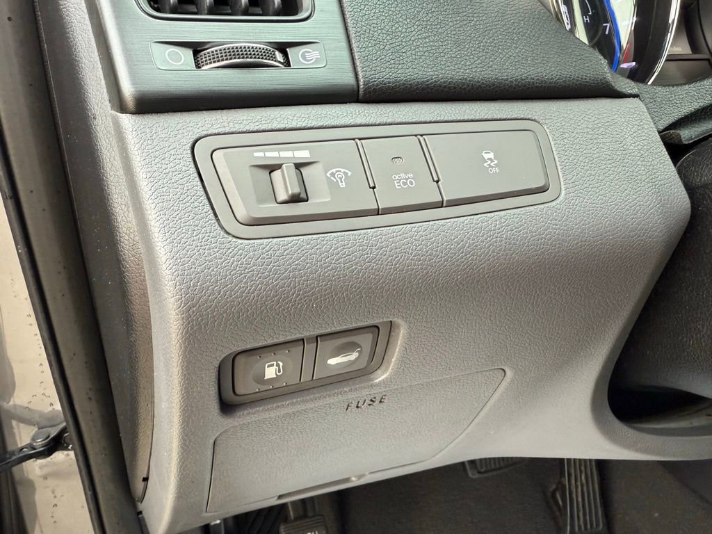 Used 2013 Hyundai Sonata GLS image 11