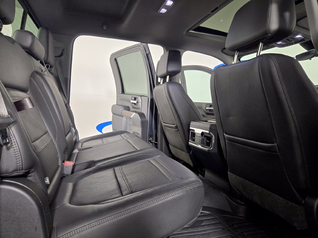 Certified 2022 GMC Sierra 3500 Denali w/ Denali Ultimate Package AWD/4WD image 13