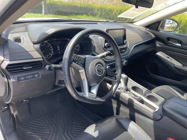 Used 2021 Nissan Altima 2.5 SR FWD image 10