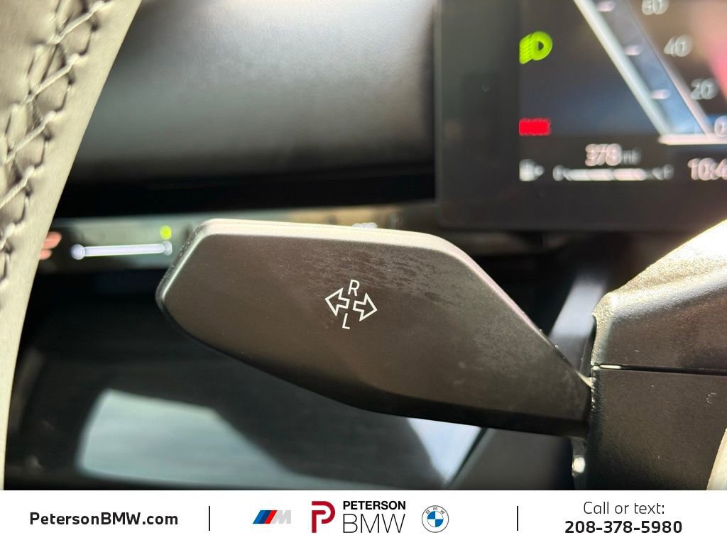 Used 2025 BMW 530i xDrive image 32