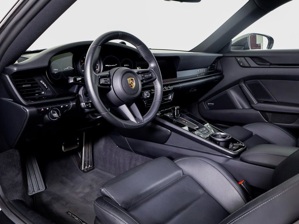 Certified 2024 Porsche 911 Carrera T image 4