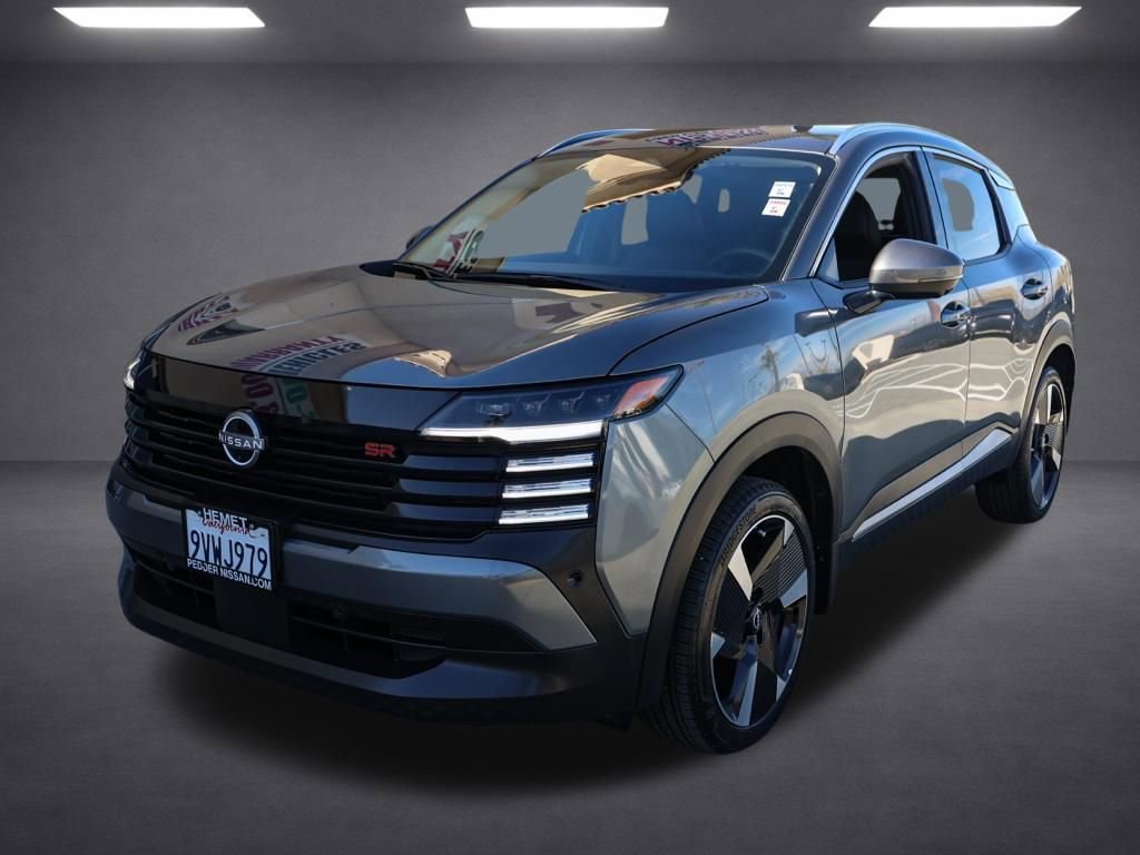 Used 2025 Nissan Kicks SR image 8