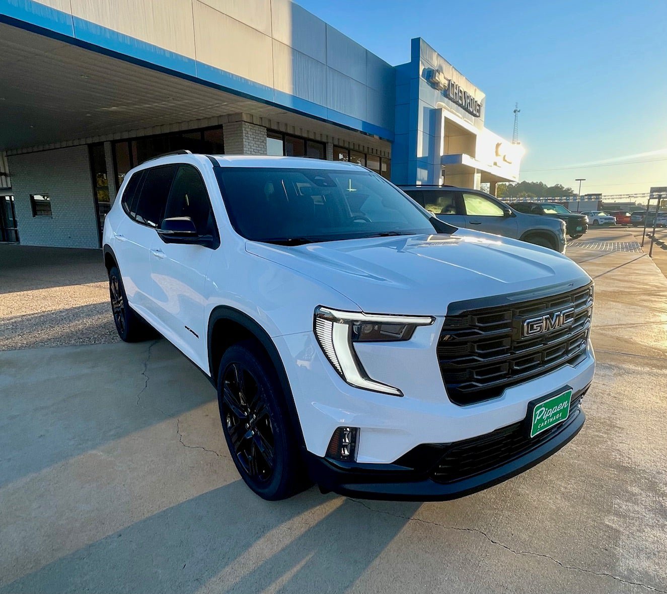 New 2026 GMC Acadia Elevation w/ Black Edition