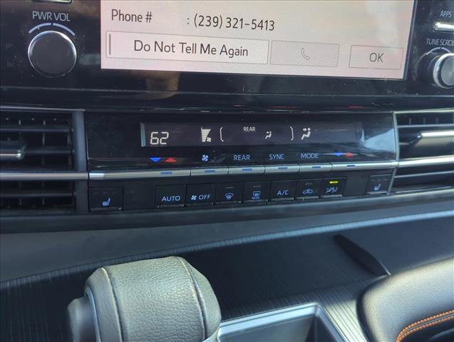 Used 2022 Toyota Sienna XSE FWD image 23