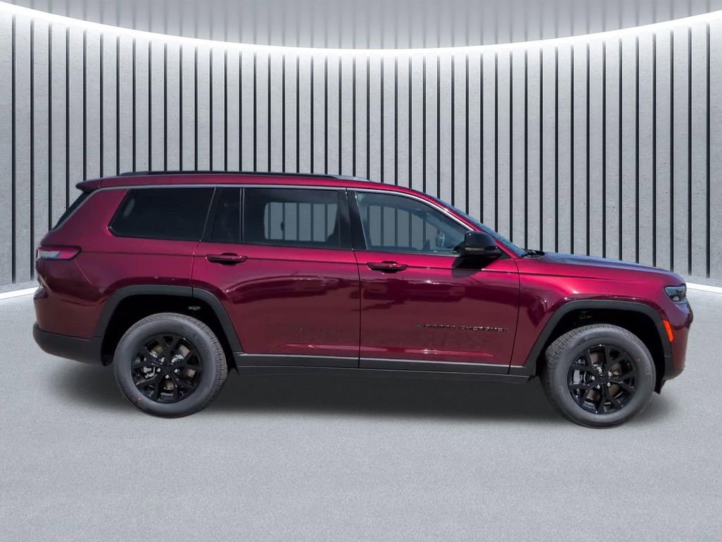New 2026 Jeep Grand Cherokee L 4WD image 3