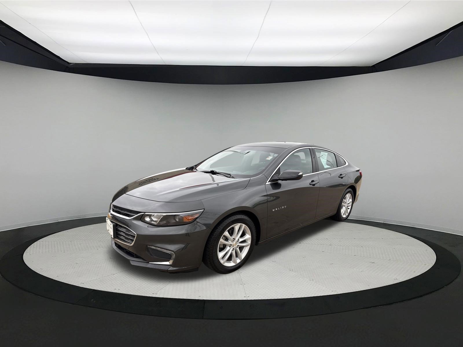 Used 2018 Chevrolet Malibu LT image 1